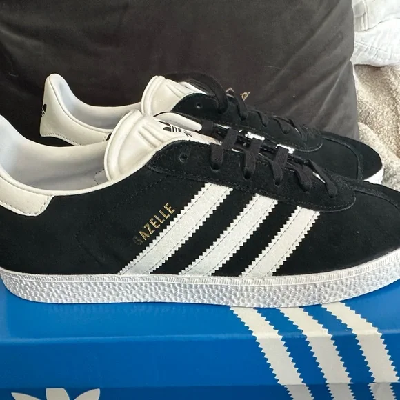 adidas gazelle silver green womens adidas Originals Boys Gazelle main image 0